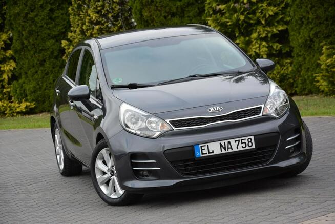 Kia Rio Klimatronic Grzane fotele Grzana kierownica Parktronic z Niemiec