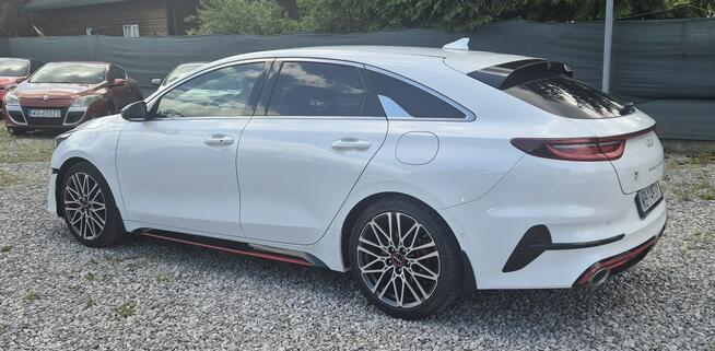 Kia Pro Cee'd Salon PL * bezwypadkowy * 1.6 benzyna / 204 KM * niski przebieg