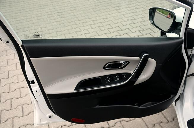 Kia Cee'd 1,6CRDI*136KM*Led*Xenon*Navi*Kamera*Panorama*Parkasist