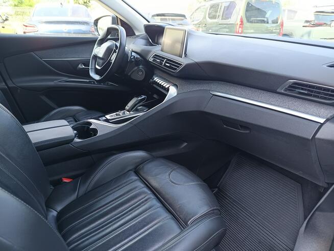 Peugeot 5008 1.2 130KM Automat, bogate wyposażenie