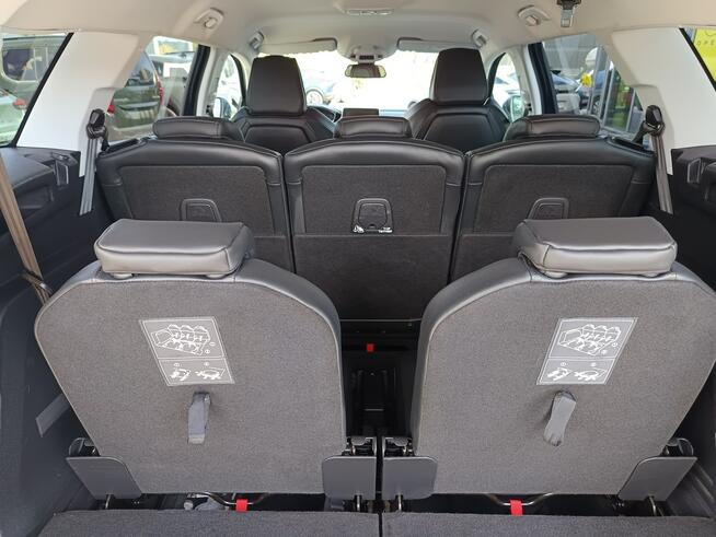 Peugeot 5008 1.2 130KM Automat, bogate wyposażenie
