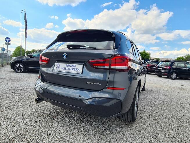 BMW X1 M-Pakiet X-Drive Navi HeadUp Wolne Ręce El.Klapa Grzane Fotele Alu