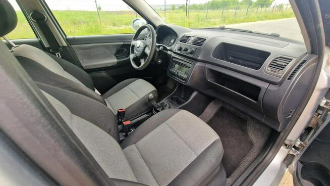Škoda Fabia 1.2 2009r Klimatyzacja Isofix Ekonomiczna Sprawna Bardzo Ładna