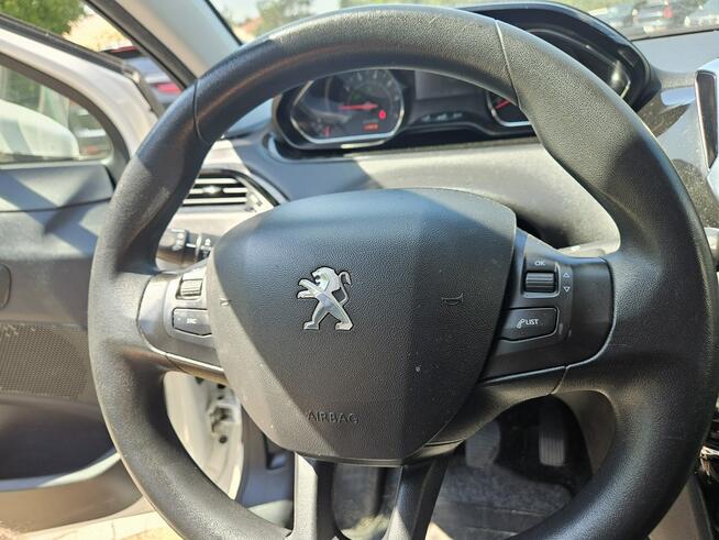 Peugeot 208 1.2 VTi PureTech / I-właściciel / Serwisowany