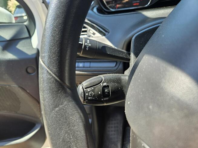 Peugeot 208 1.2 VTi PureTech / I-właściciel / Serwisowany
