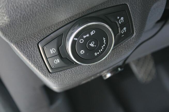 Ford Transit Courier VAT-1 F-vat Gwarancja Salon Polska F-vat LPG