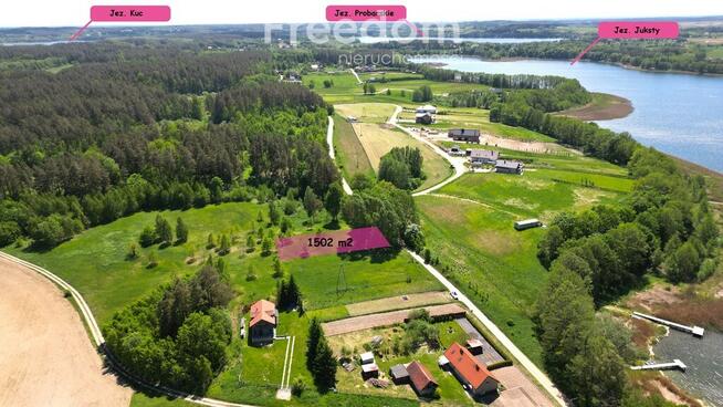 Kameralna działka budowlana nad jeziorem Juksty