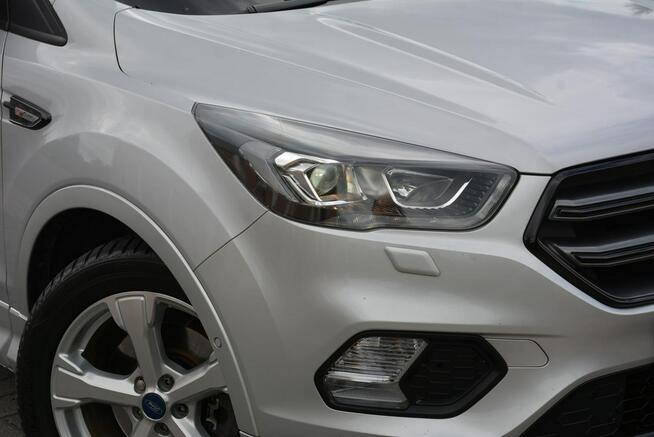 Ford Kuga ST-Line Ambiente Skóry Czerwona nić Radar ACC AWD Xenon Ledy Kamera