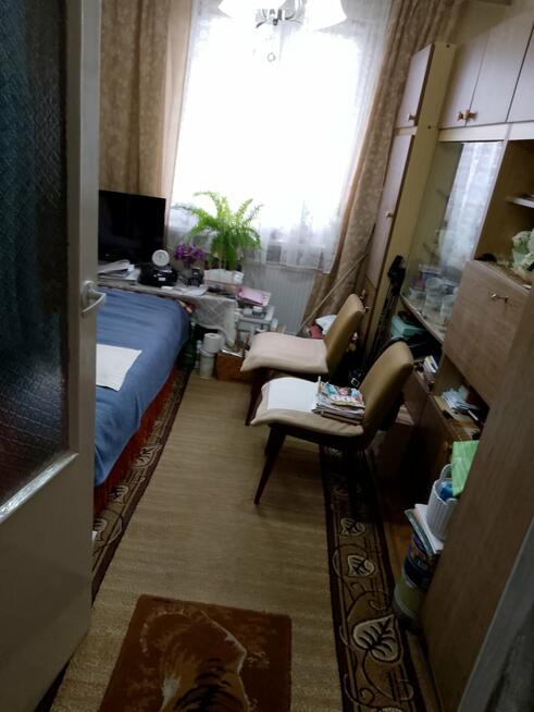 Sprzedam mieszkanie w bloku 2 pokoje 48m2.