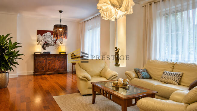 Apartament z basenem i fitness