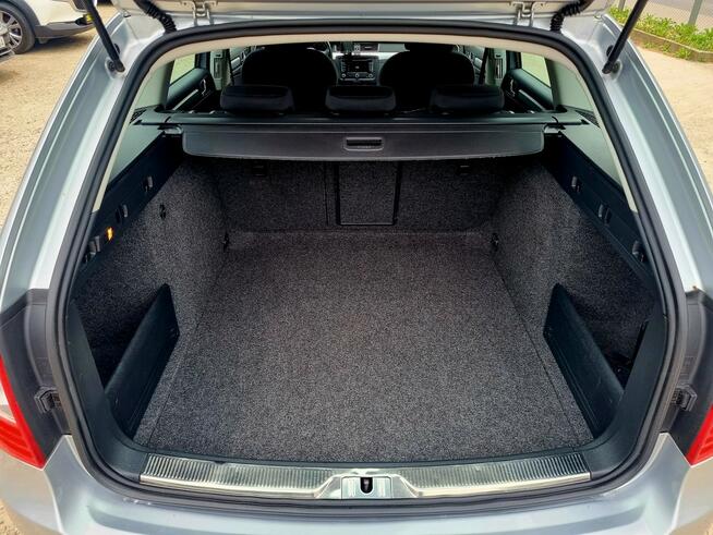 Škoda Superb Lift Led Xenon Serwis Navi Parktronic Climatronik Tempomat Gwarancja!