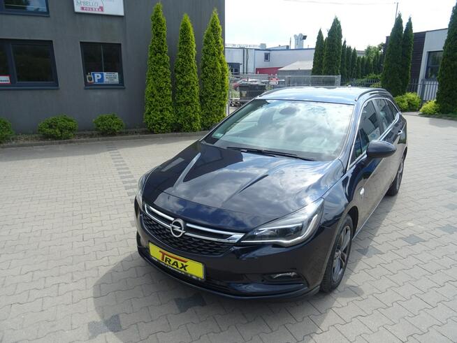 Opel Astra Enjoy 1,4 125 KM,edycja 120 lat Opla,Krajowy, Serwisowany, VAT-23%