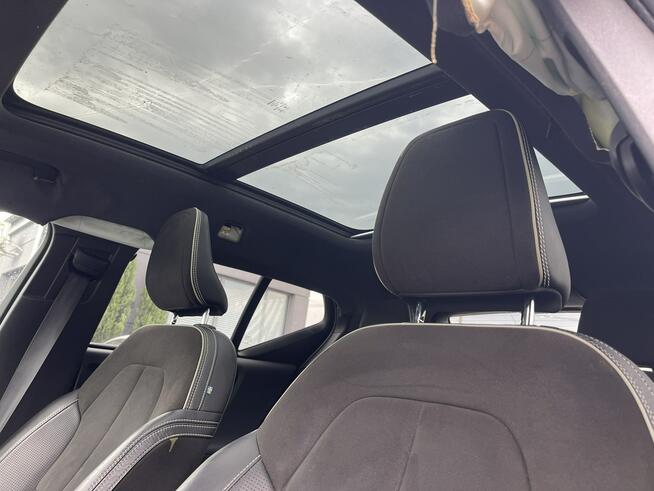 Volvo XC 40 R design T5 AWD HAK Skóra Kamera Pamięć Panorama Virtual