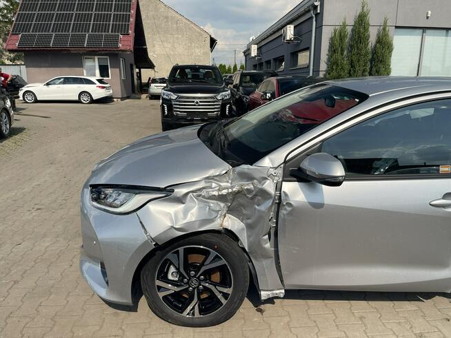 Toyota Yaris Hybryda Automat Kamera Podgrzewanie Virtual 130KM
