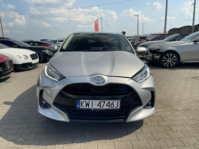 Toyota Yaris Hybryda Automat Kamera Podgrzewanie Virtual 130KM