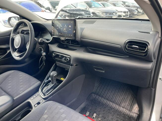 Toyota Yaris Hybryda Automat Kamera Podgrzewanie Virtual 130KM