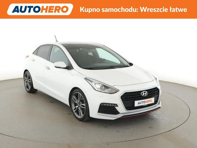Hyundai i30 186KM panorama navi kamera grzane fotele tempomat ks. serwisowa
