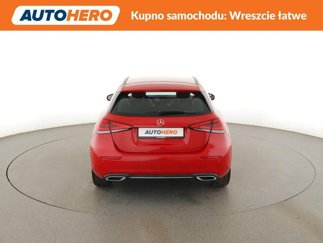 Mercedes A 220 automat full LED półskóra duże ekrany navi grzane fotele kamery