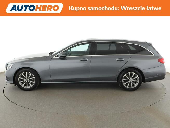 Mercedes E 200 E200d Automat Avantgarde Navi Tempomat Grzane Fotele ParkAssist Kamera