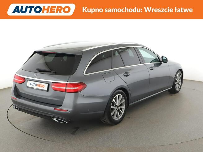 Mercedes E 200 E200d Automat Avantgarde Navi Tempomat Grzane Fotele ParkAssist Kamera