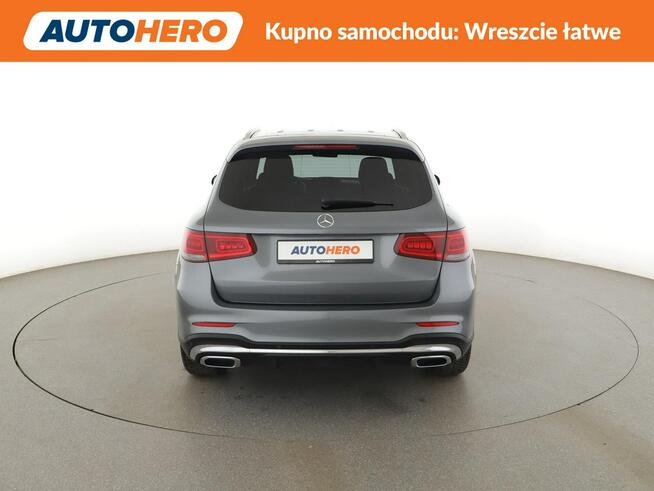Mercedes GLC 200 lift 4x4 mHEV automat full LED półskóra grzane fotele kamera i czujnik