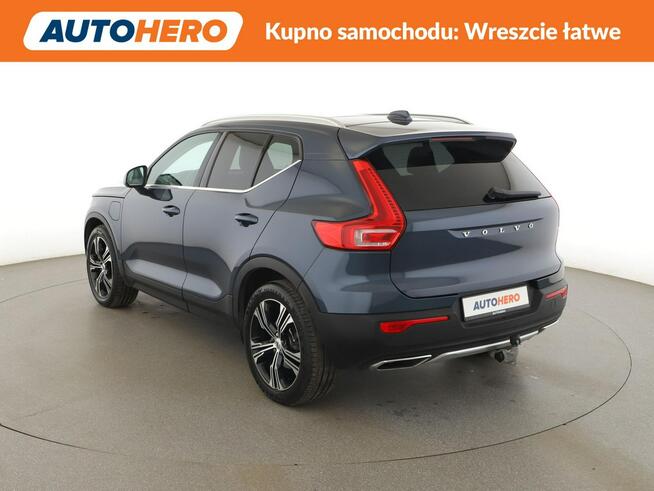 Volvo XC 40 phev, szyberdach, t5, automat, navi, kamera, virtual, skóa