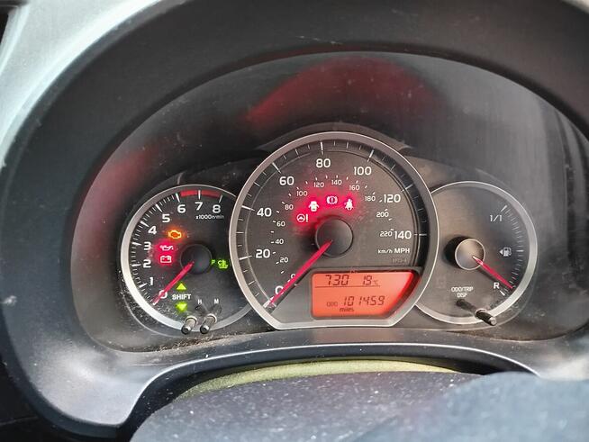 Sprzedam Toyota Yaris 2013 angielsko- polska wersja