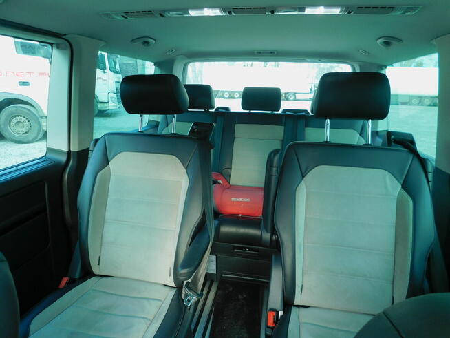 Samochód Volkswagen Multivan T6, Highline 2,0 BiTDI DSG