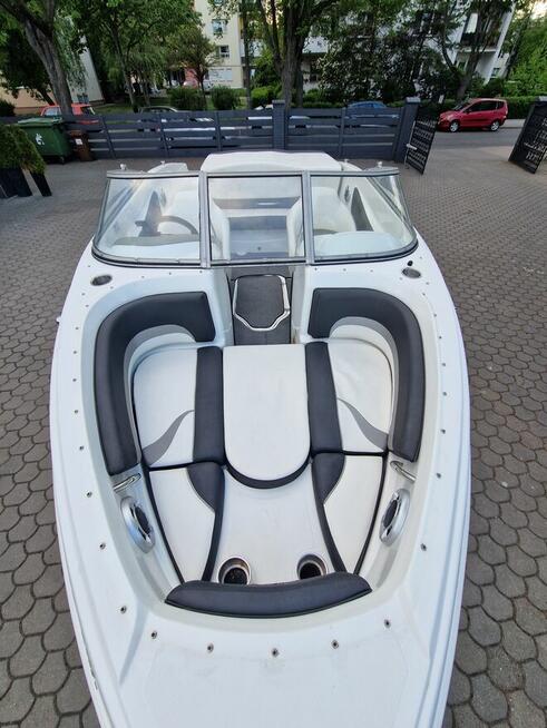 CARAVELLE Motorówka Sprortowa 4.3L V6 Mercruiser z przyczepk