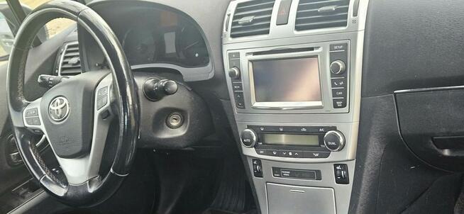 Sprzedam TOYOTA AVENSIS