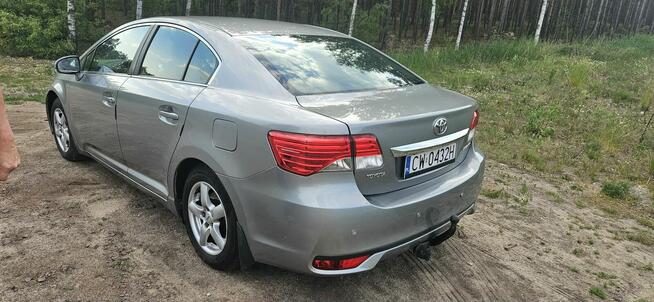 Sprzedam TOYOTA AVENSIS