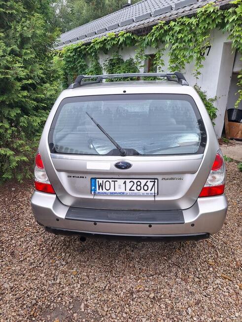 Subaru forster 2006, automat, na chodzie lekko uszkodzony