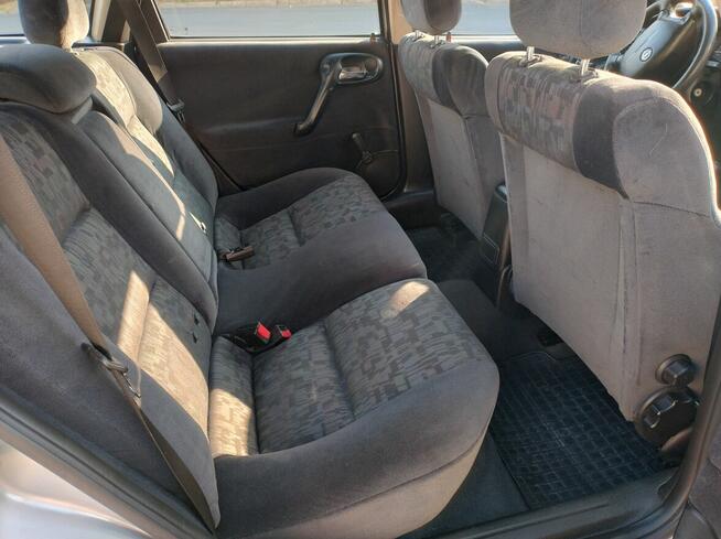 OPEL Vectra B. Hatchback 1.8 Benzyna
