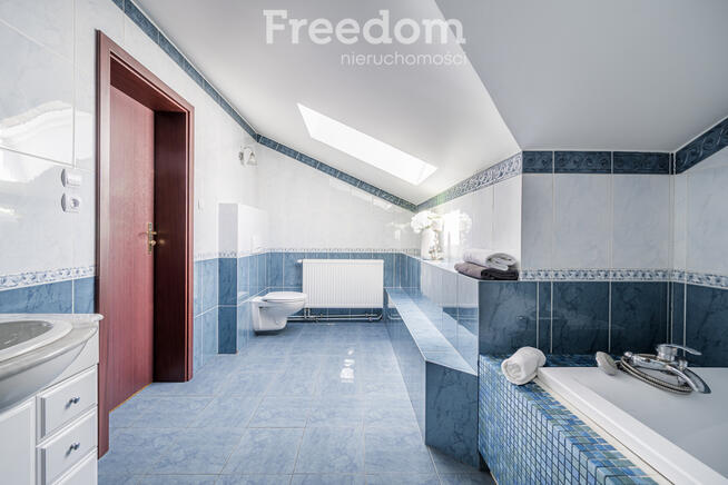 Dom 350 m² | 6 sypialni | Rybienko Leśne