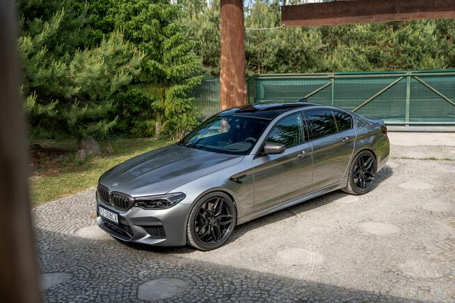 BMW M5 F90 / 4.4 V8 600KM / Harman&Kardon / Concaver / Carbon / Salon PL / FV
