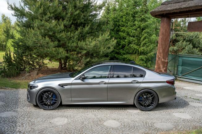 BMW M5 F90 / 4.4 V8 600KM / Harman&Kardon / Concaver / Carbon / Salon PL / FV