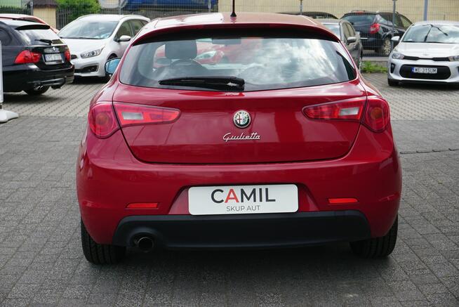 Alfa Romeo Giulietta polski salon, atrakcyjny przebieg
