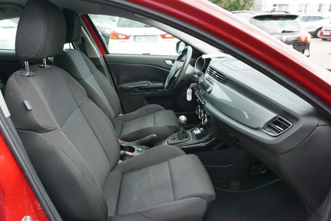 Alfa Romeo Giulietta polski salon, atrakcyjny przebieg