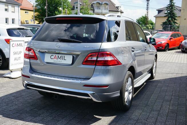 Mercedes ML 350 zarejestrowany, ubezpiecziony