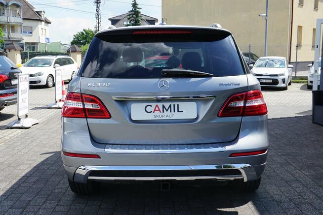 Mercedes ML 350 zarejestrowany, ubezpiecziony