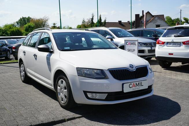 Škoda Octavia polski salon