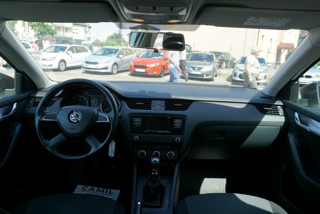 Škoda Octavia polski salon