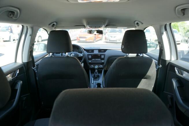 Škoda Octavia polski salon