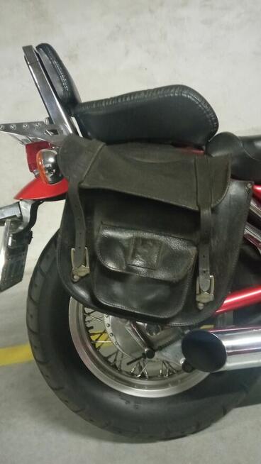 Suzuki Intruder vs 600