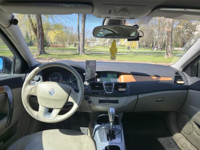 Syndyk sprzeda samochód Renault Laguna III