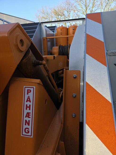 Holownik 6x2 do Tirow ciezarowek Scania T
