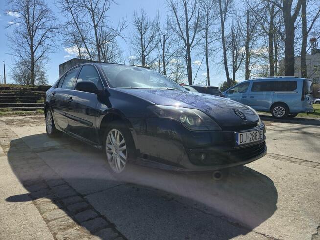 Syndyk sprzeda samochód Renault Laguna III