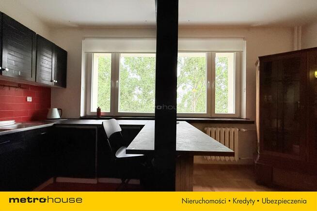3 pokoje, duży balkon, blisko metro Imielin 600m
