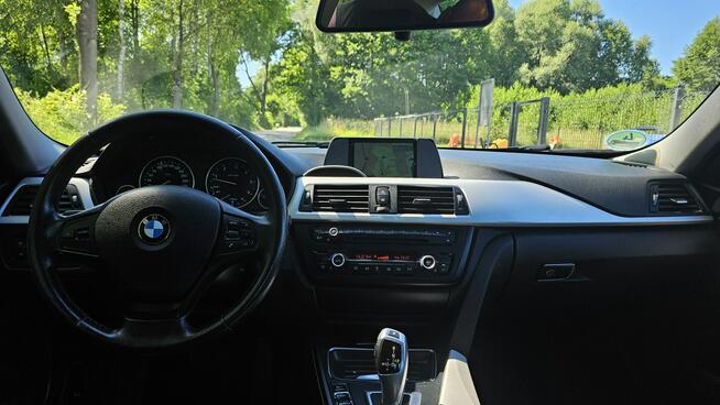 BMW 330D xDrive ładny stan 4x4 sedan