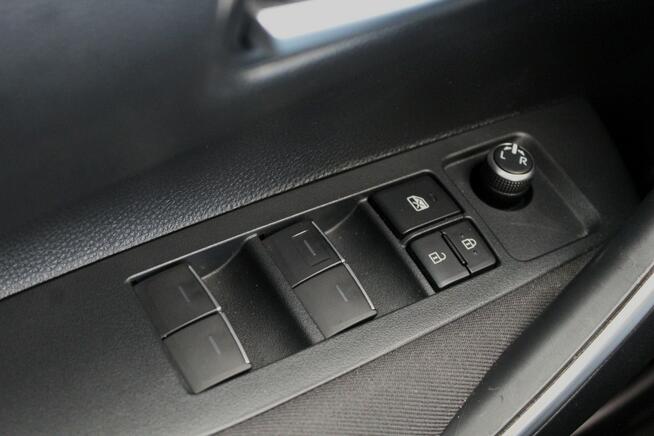 Toyota Corolla Comfort SalonPL FV23% Kamera LED Tempomat Android/Apple Gwarancja